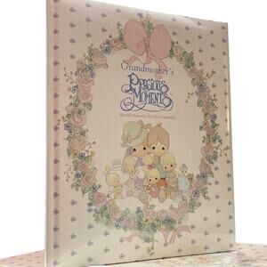 Grandmothers Precious Moments Special Memories My Grandchild Book NEW w/ box VTG
